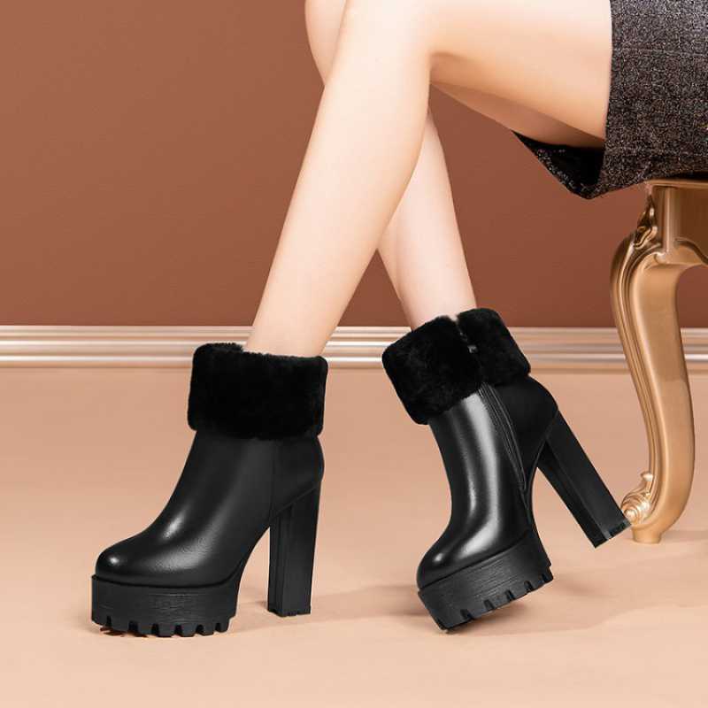 New Women's Shoes Soft Leather Women's Boots
