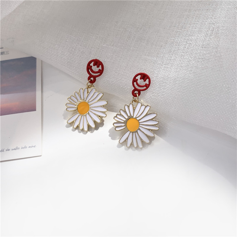 Title 1, Little Chrysanthemum Smiling Face Flower Earrin...