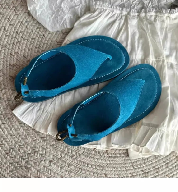 Thong Sandals, picture 3 of 4