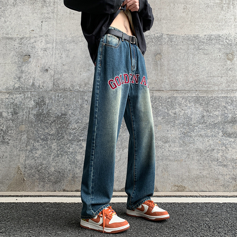 Embroidered Nostalgic Washed Jeans