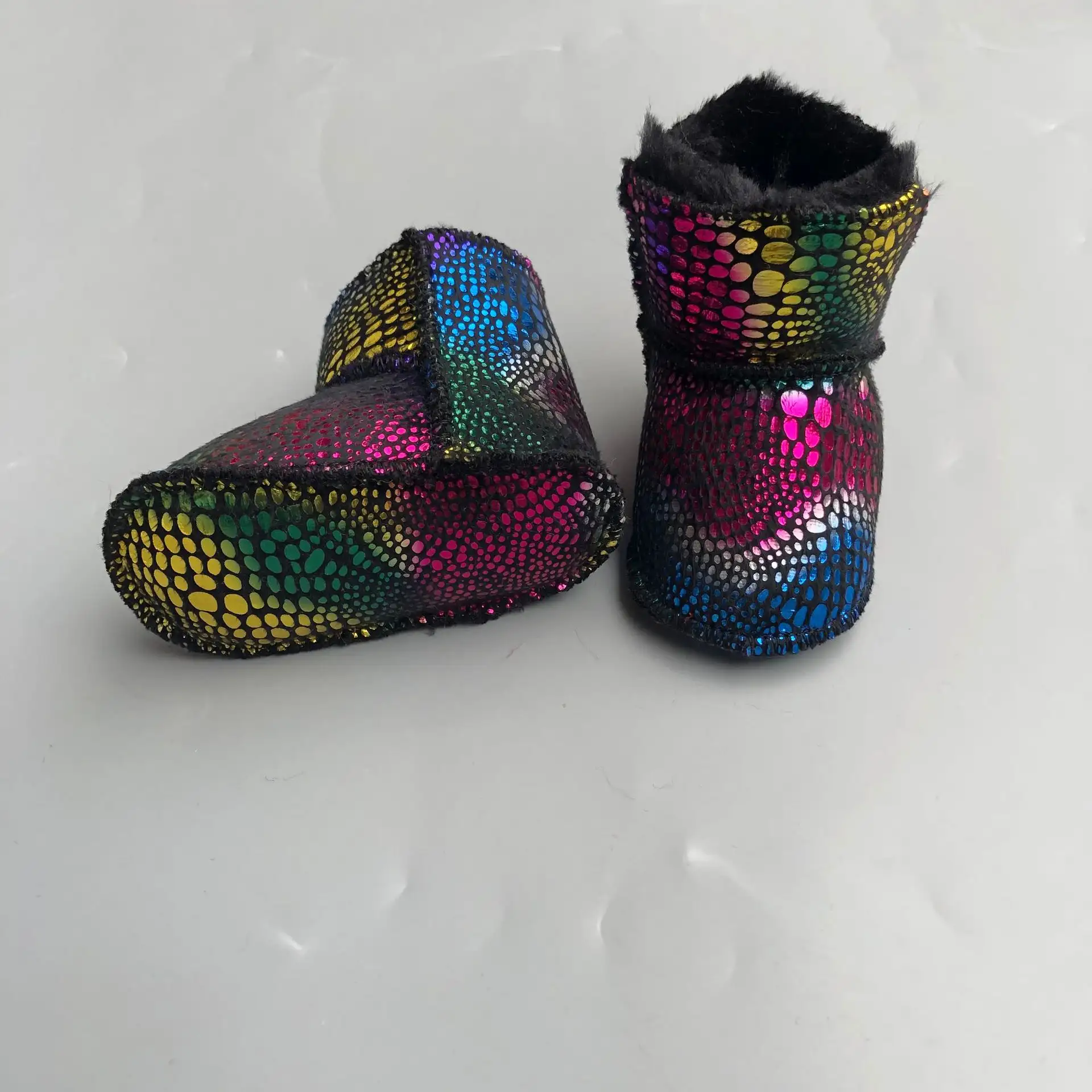 New Fur Integrated Soft Bottom Anti-skid Baby Shoes