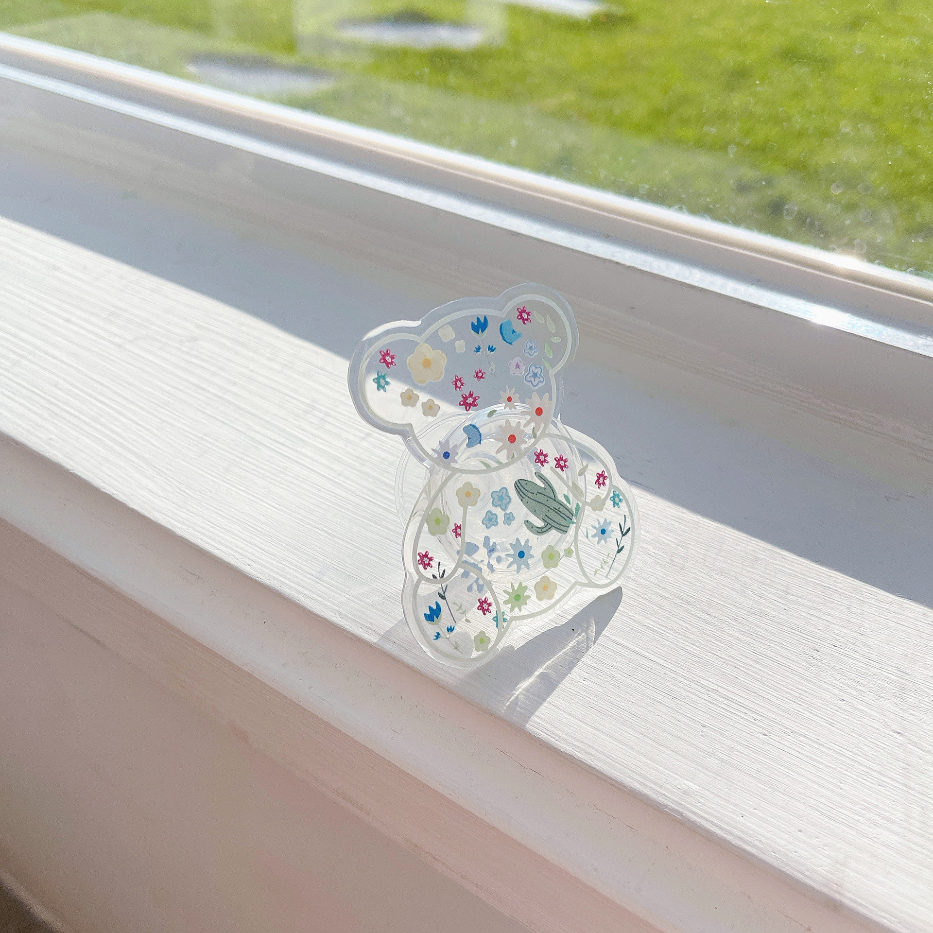 Desktop Bracket Cute Transparent Back - Image 3