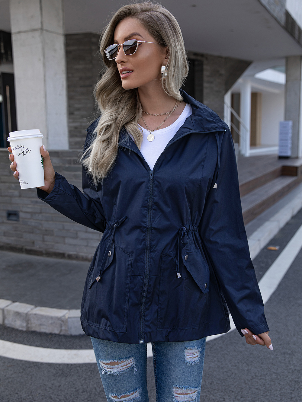 Rainproof Jacket For Outdoor Hiking In The Net