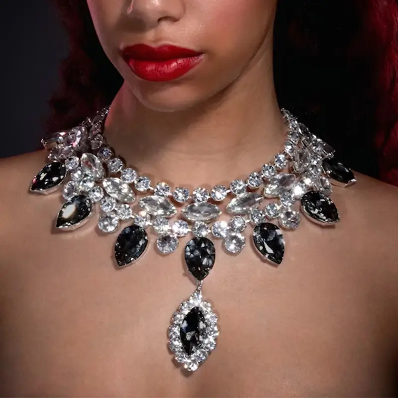 Women's Drop-shaped Multi-layer Clavicle Chain Accessories