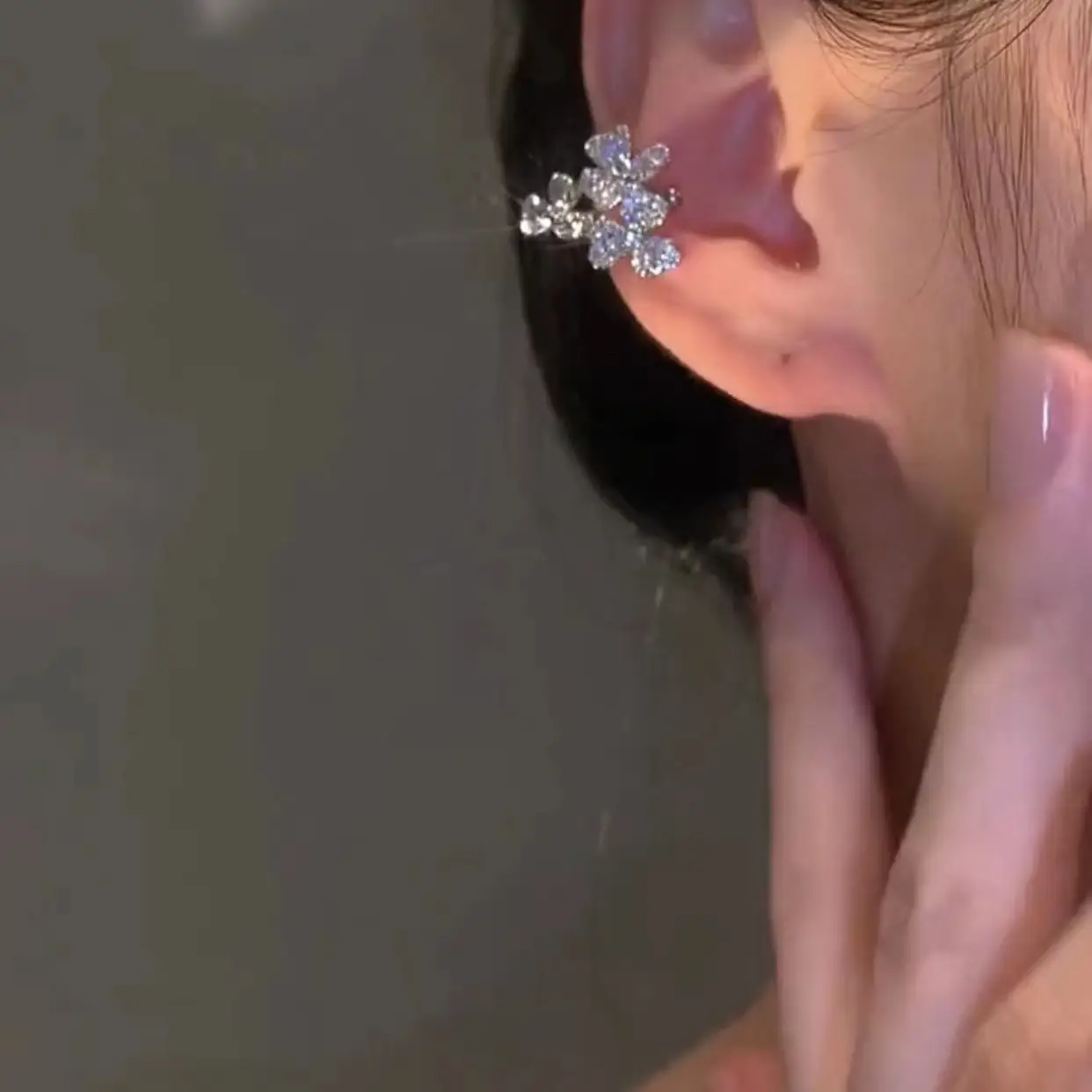 Micro-paved Zirconia Delicate Flower Ear Cuffs