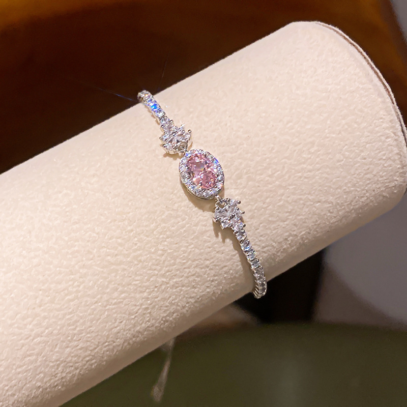 French Design Floral Buckle CZ Bracelet Dainty Exquisite Bangle Elegant Flower Clasp Fashion Wrist Accessory