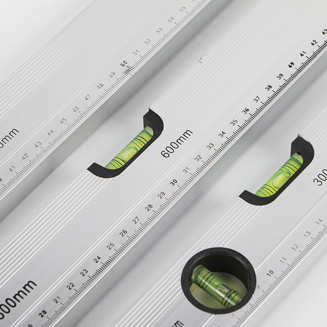 MAGNETIC 3 PIECE BUILDERS BUILDING SPIRIT LEVEL SET - 300, 600, 1000mm Silver — image 9