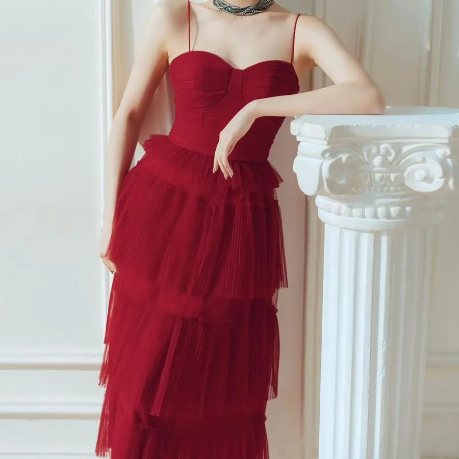 Suspender Spread Chest Temperament Dark Red Flowing Small Dress