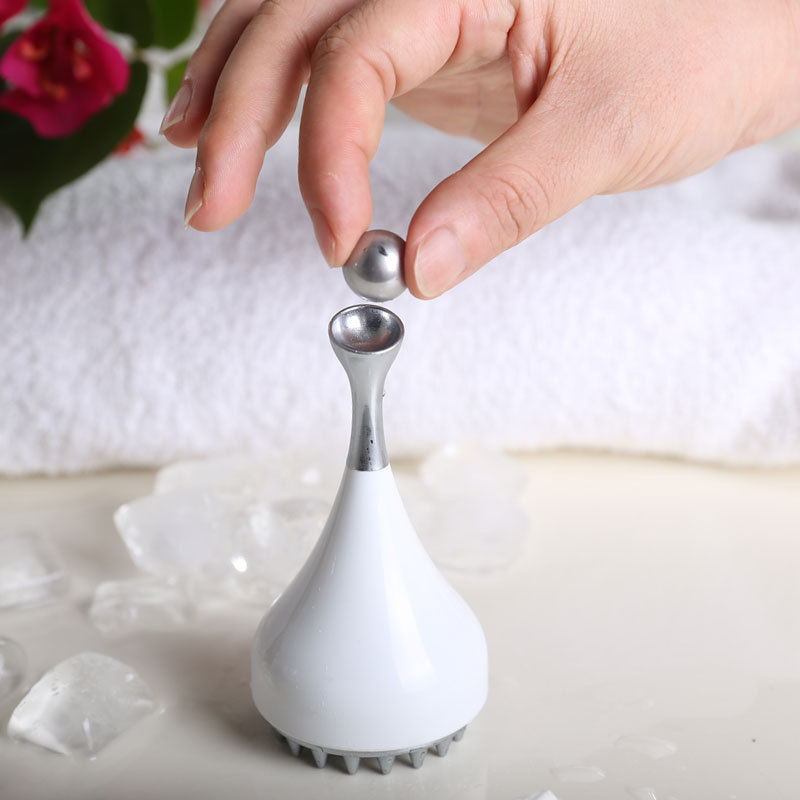 Roller Iced Eye Introduction Device Refreshing Comb