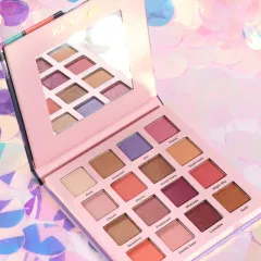16 Shades Matte And Metallic Eyeshadow Palette - Pink - View 1