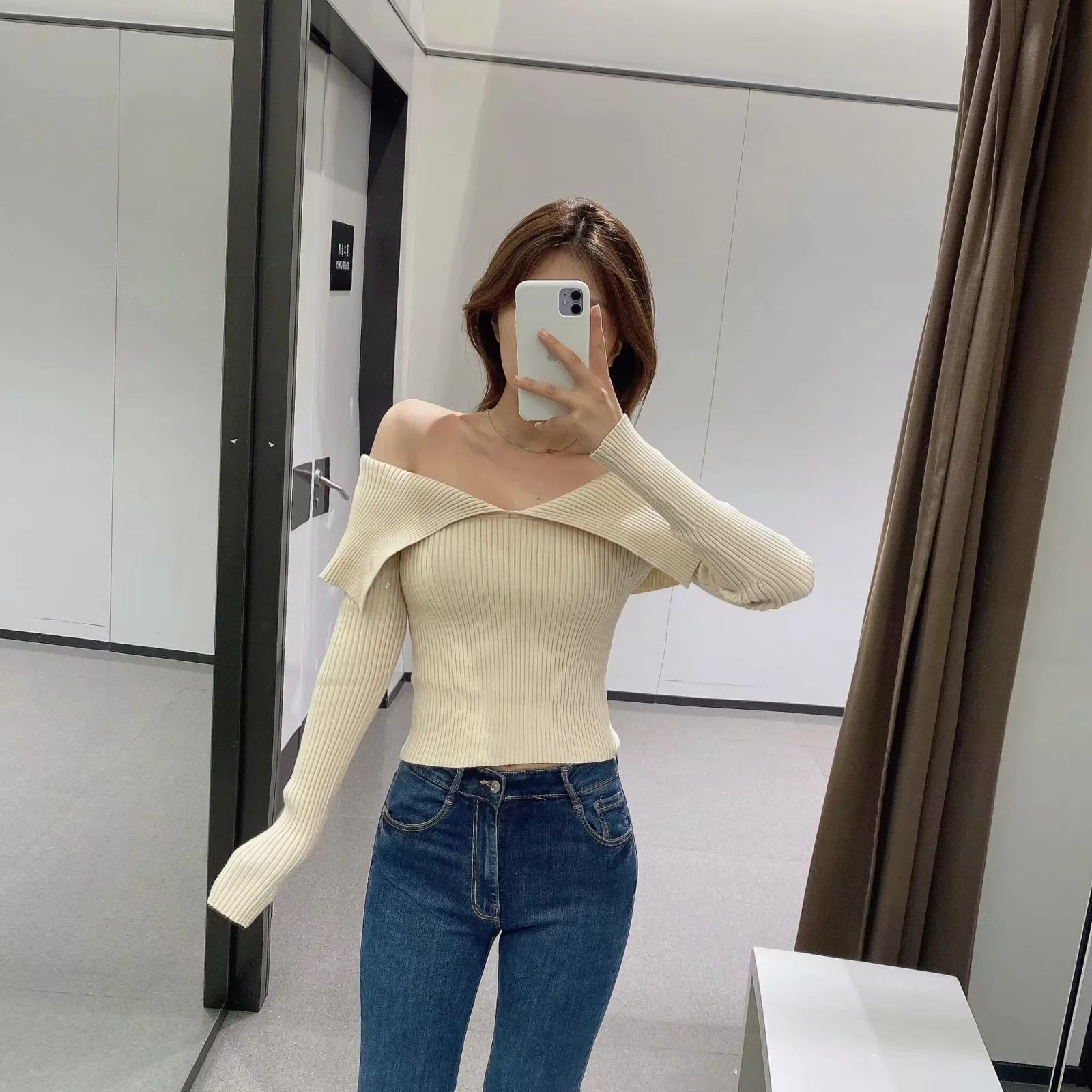 Title 24, New Style Big Lapel Solid Color Sweater For Aut...