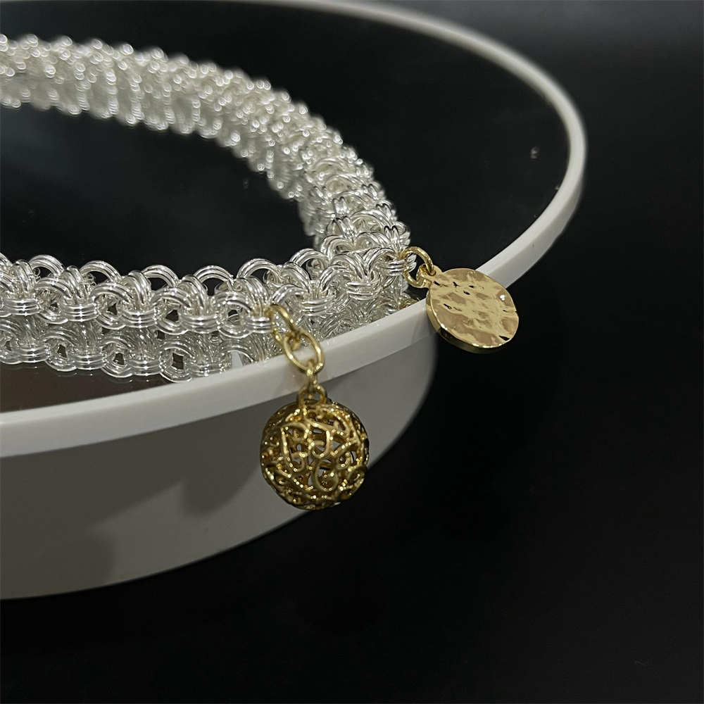 Women's Elegant Bright Silver Ball Pendant Necklace