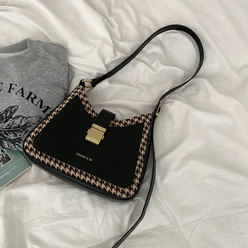 Houndstooth Crossbody Shoulder Bag Under Arm - Black
