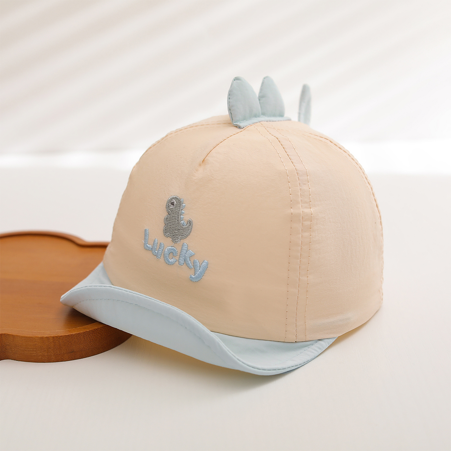 Lucky Embroidered Baby Dinosaur Baseball Cap - 3D Dinosaur Soft Brimmed Baseball Cap - Lightweight And Breathable Sun Hat 3
