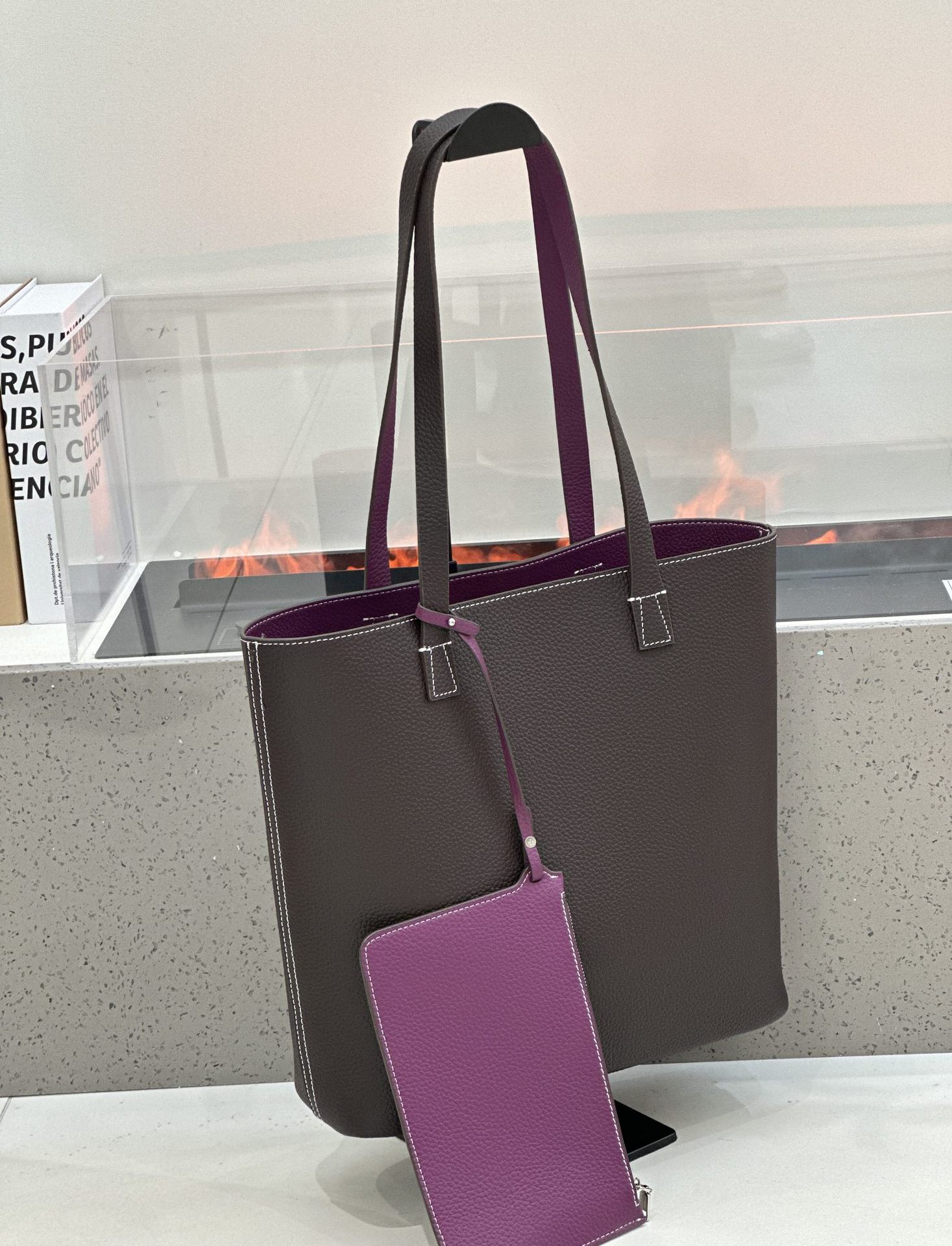2026 New Korean Style Double-Sided Shoulder Bag TC Top Layer Cowhide Bucket Bag Large Capacity Open-Top Underarm Bag 3