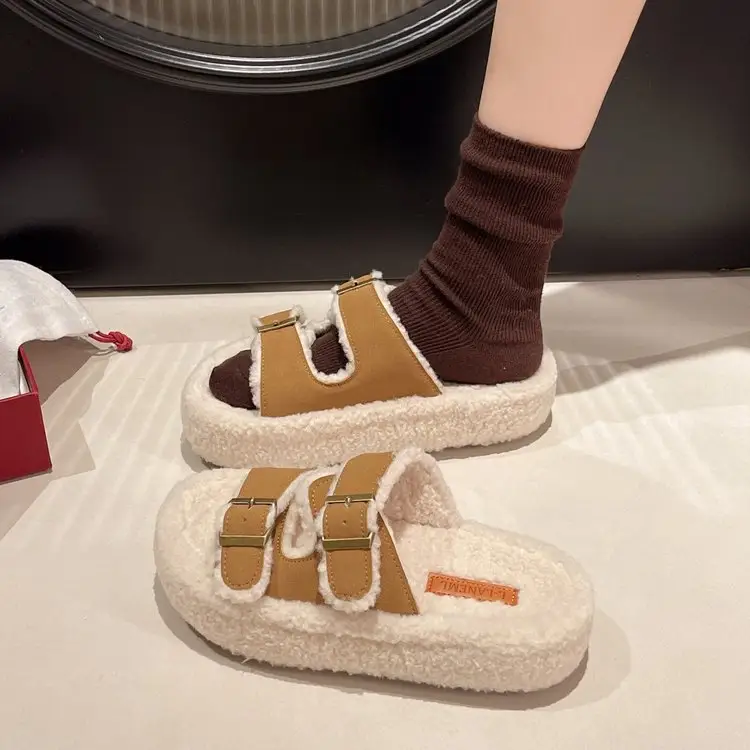 New Plus Size Platform Furry Slippers