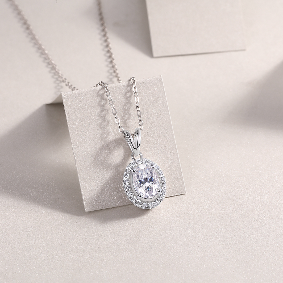 Luxurious Pendant Set With Moissanite S925 Sterling Silver And 