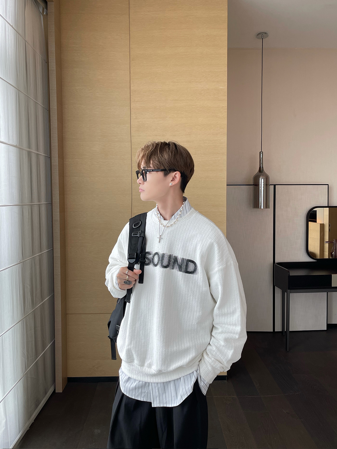 Title 2, Round Neck Sweater Men