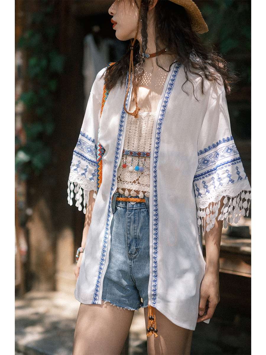 Thin Ethnic Style Embroidered Tassel Jacket