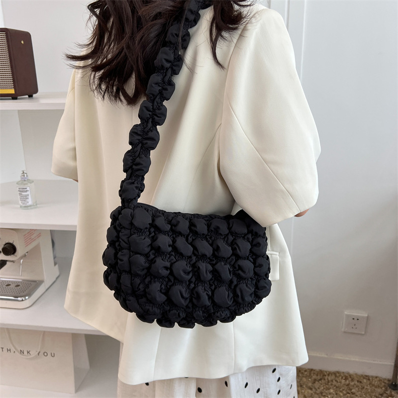 Small Female One-shoulder Underarm French Bag