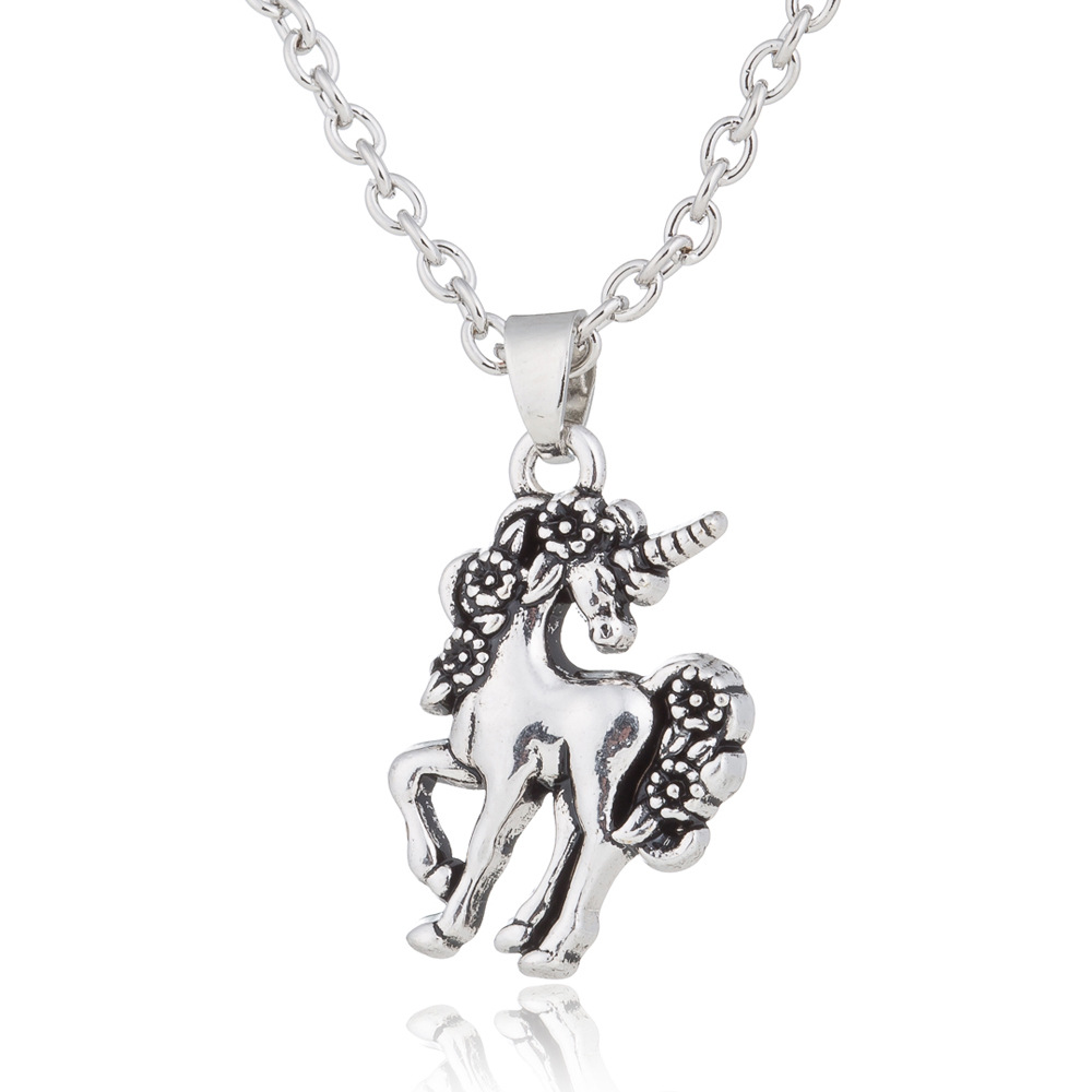Running Horse Necklace Ladies Clavicle Chain