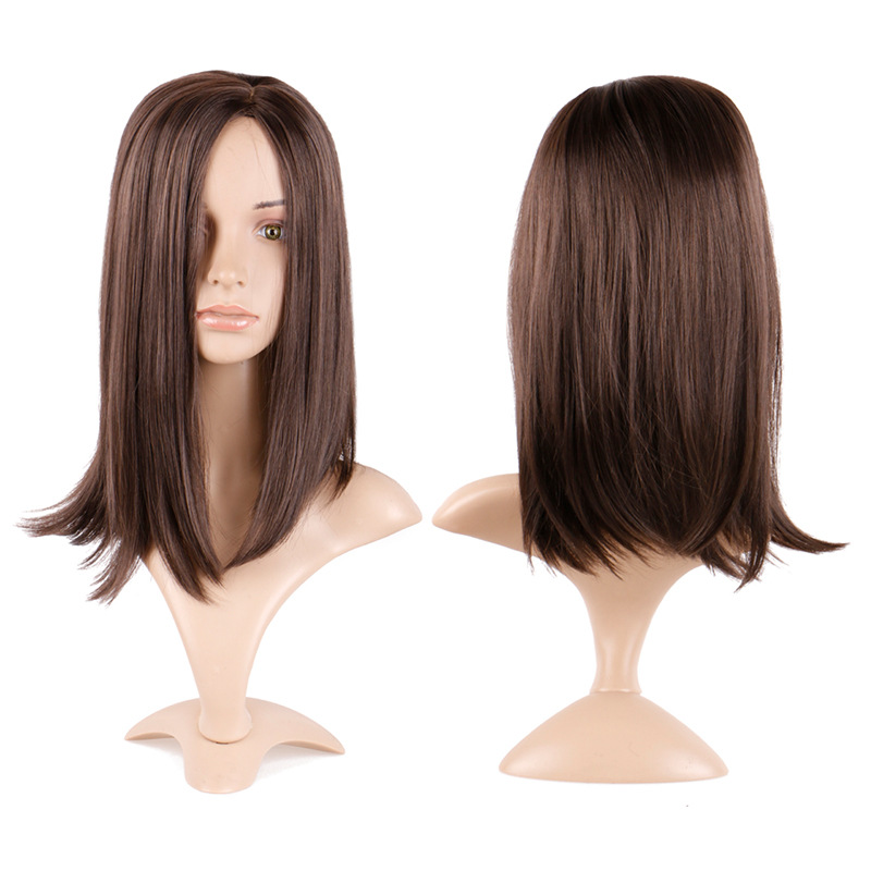 Synthetic Brown Mid-point Straight Clavicle Wig — foto 4