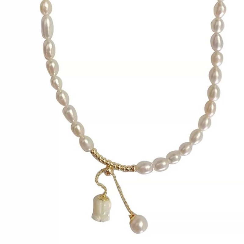 Natural Freshwater Pearl Necklace Versatile Lily Of The Orchid Pendant Clavicle Chain