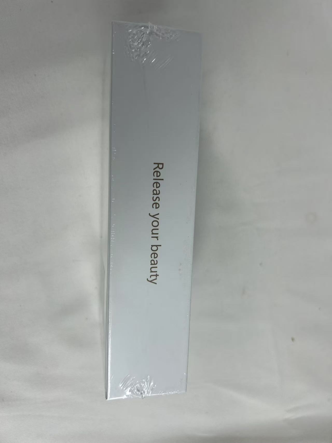 Electric Eyelash Curler - Thin Tip, Thick Base
