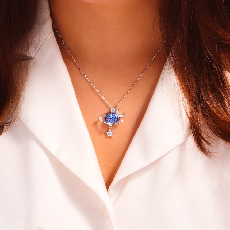 Simple And Fashionable Collarbone Chain