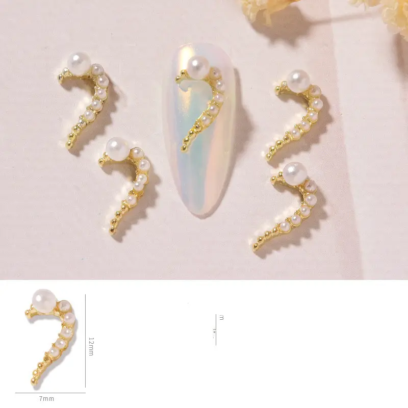 Nail Art DIY Love Heart Alloy Jewelry