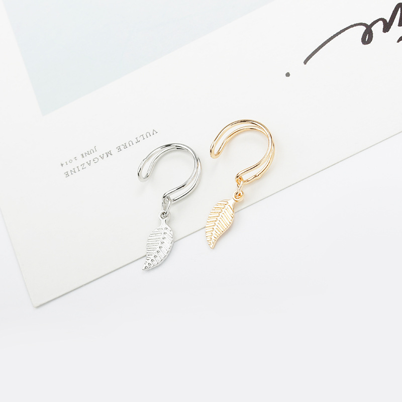 Fashion Leaves Non Piercing Ear Clip - Image 2