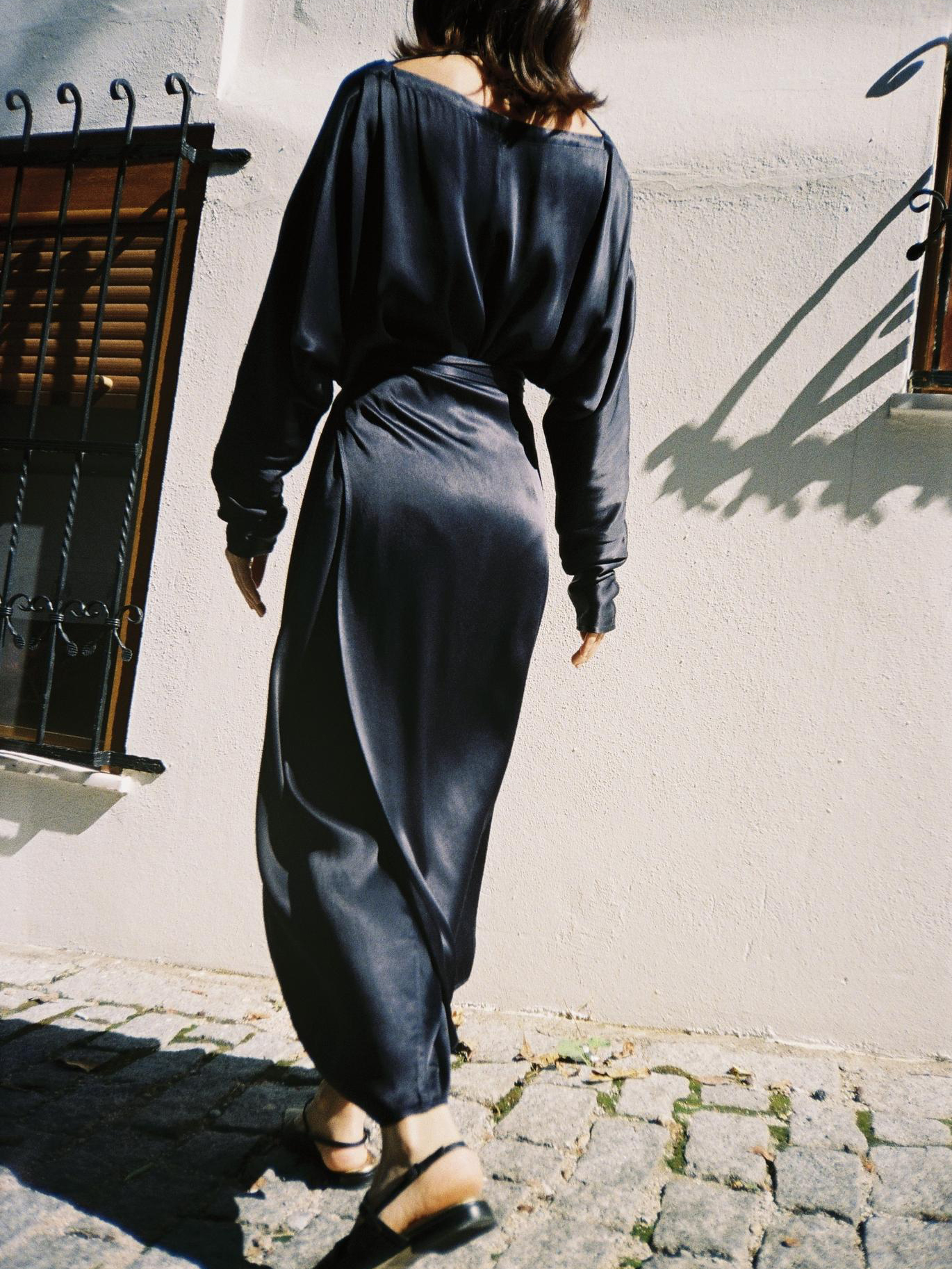 Navy Blue Satin Tie-Waist Slit Long Sleeve Maxi Dress