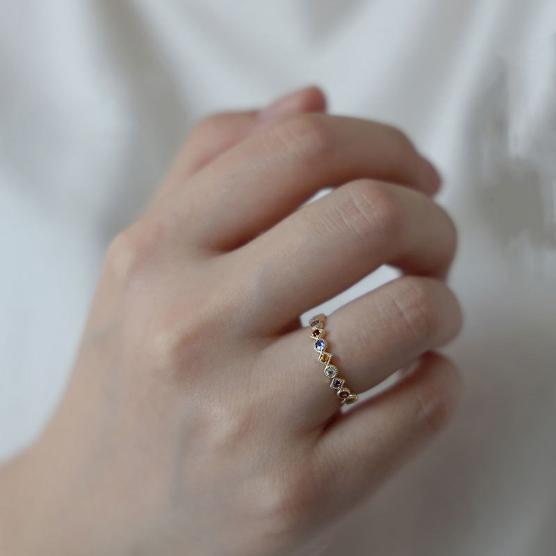 Vintage Women's Small Court Style Sterling Silver Colored Zircon Ring