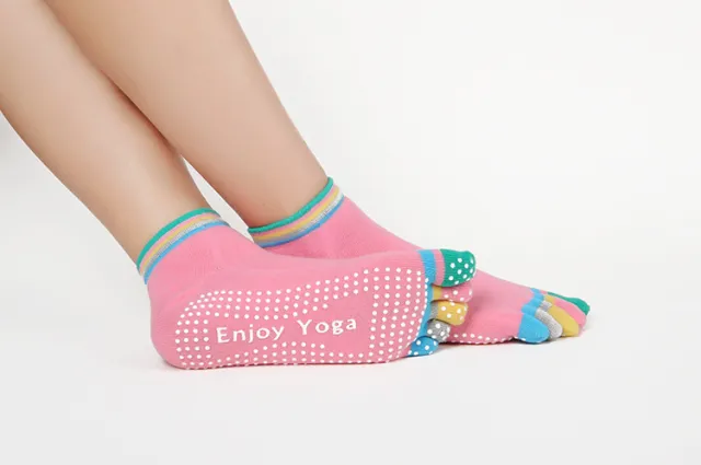 Ladies Non Slip Cotton Yoga Socks With Heel Color Toe Pink - Shop at LoveMi