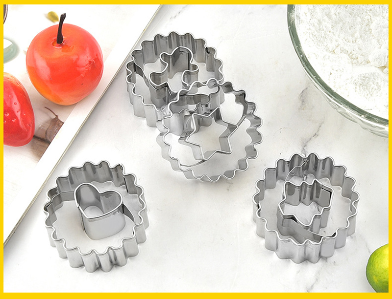 Title 5, Stainless Steel Expression Pack Biscuit Mold