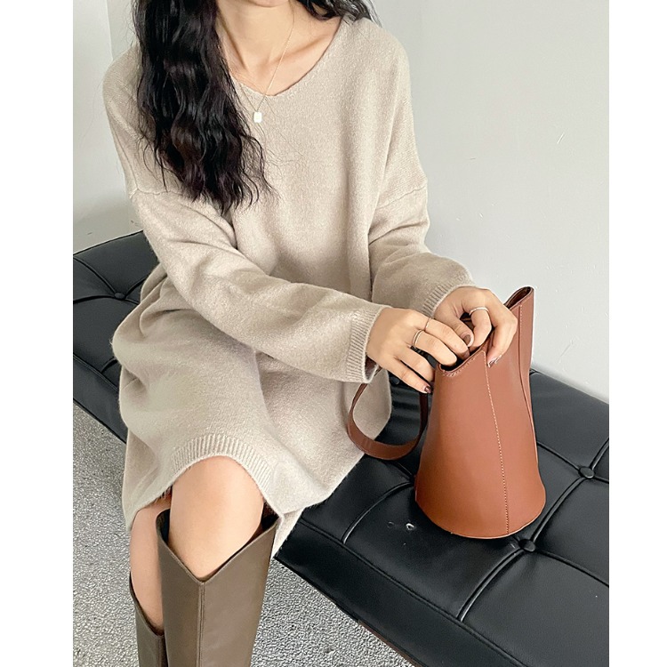 Simple Mid-length With Loose Over-the-knee Sweater Skirt