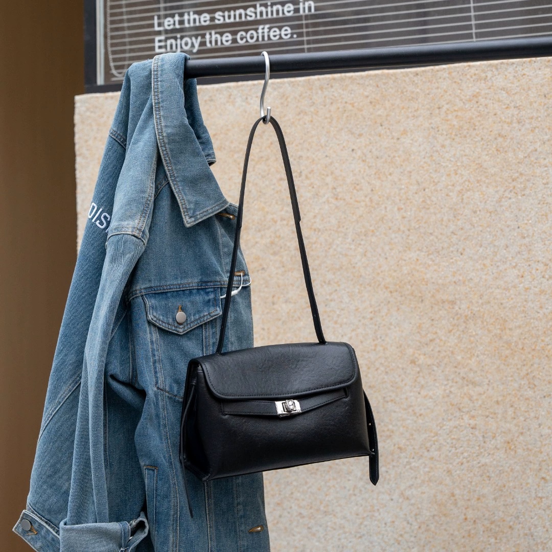 First-layer Vegetable-tanned Cowhide Kelly Bag 2026 New Small Square Bag, Retro Commuter Bag, Large Capacity Crossbody And Shoulder Bag For Women