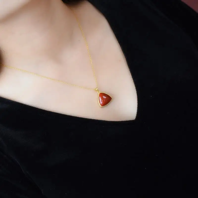 Natural And Tennant Red Pendant Necklace