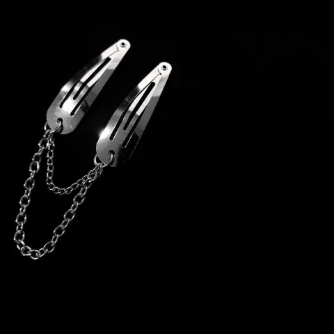 Clockwork Home Chain Dark Hairpin Black