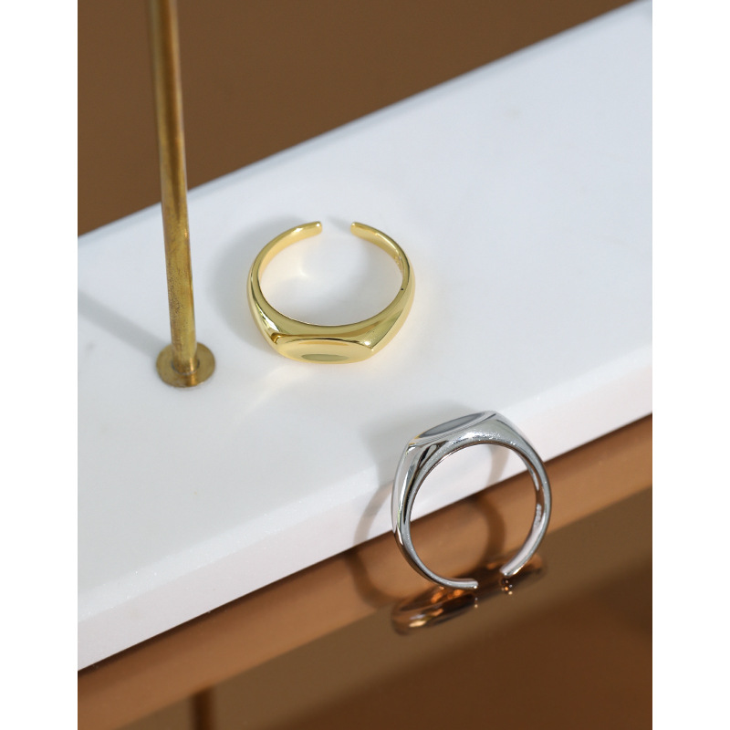 Niche Minimalist Geometric Sterling Silver Female Ring