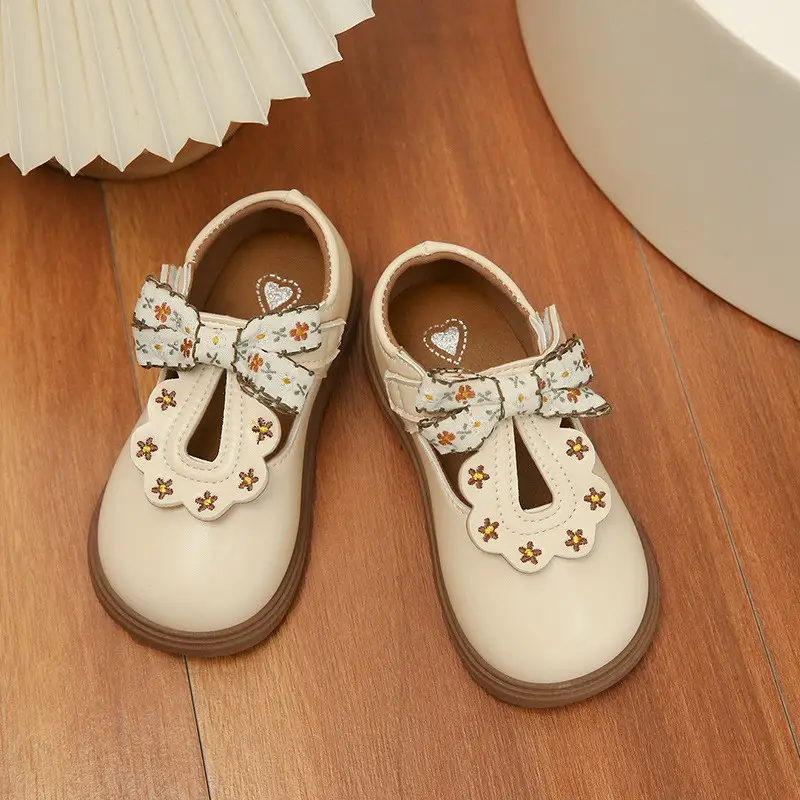 Girls' Princess Shoes, Soft Soled Baby Leather Shoes, Breathable Butterfly Bow Small Leather Shoes For Children