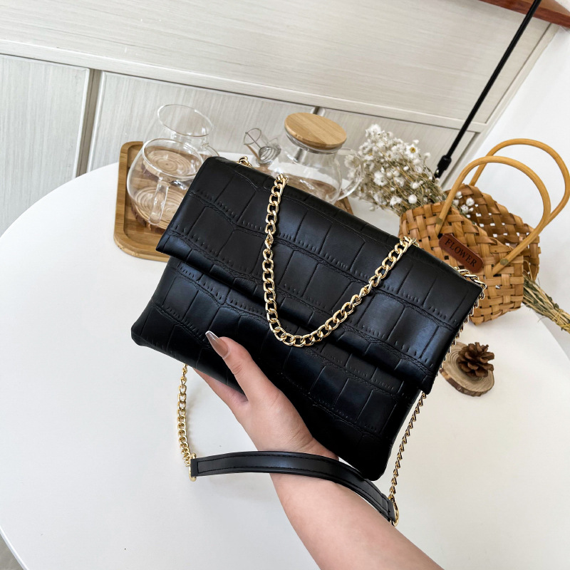 Chain Small Square Bag Messenger Bag Female Bag Black - Shop at LoveMi