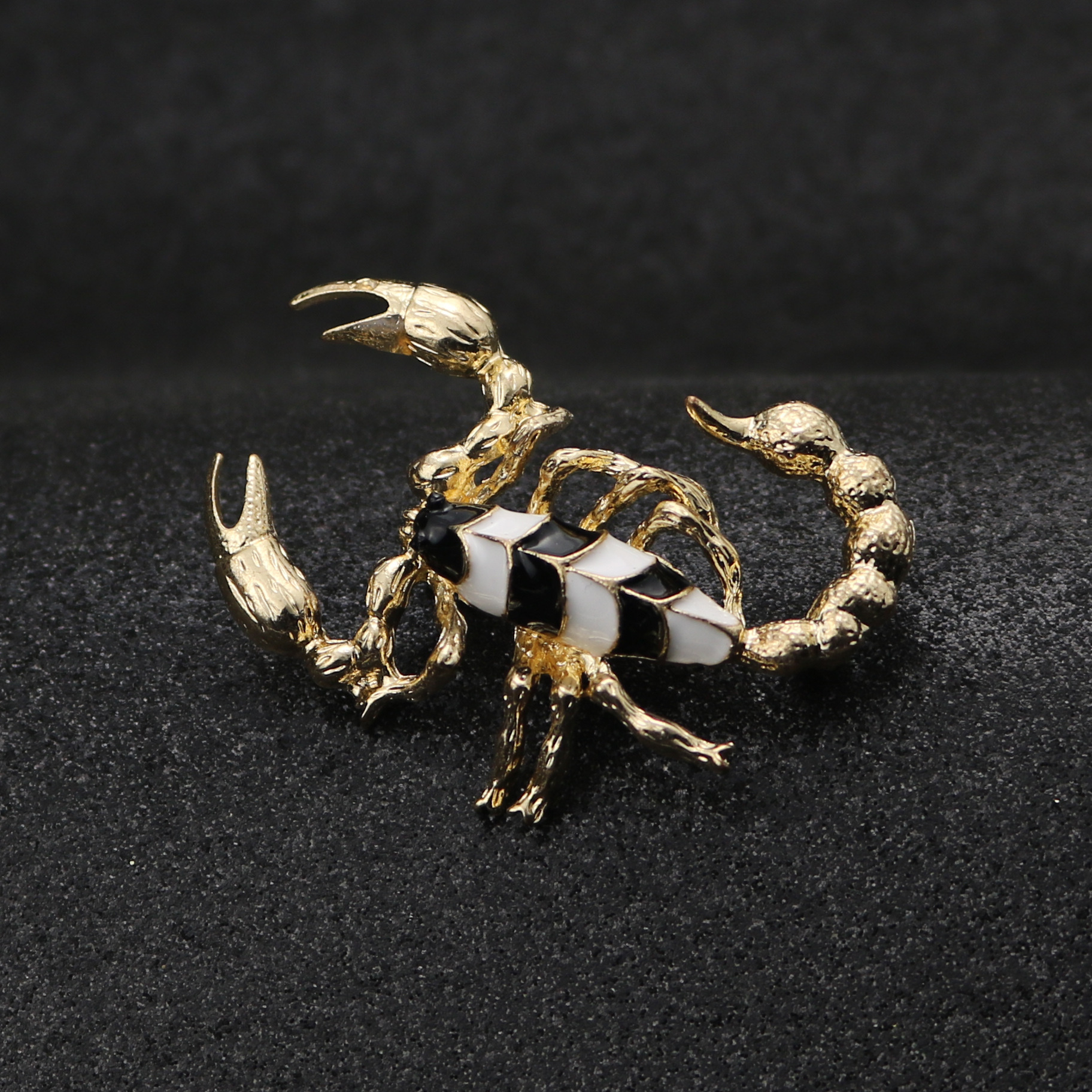 Black And White Gold Base