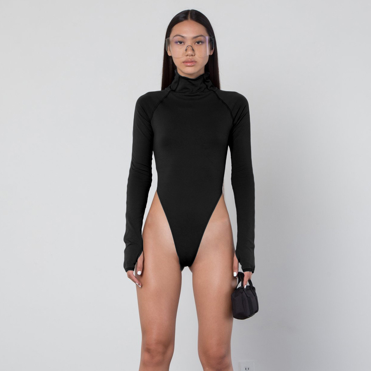 Title 15, Slim-fit slim turtleneck bodysuit