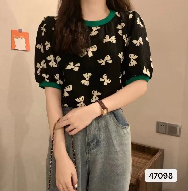 Round Neck Puff Sleeve Bowknot Loose Slimming Knit Sweater