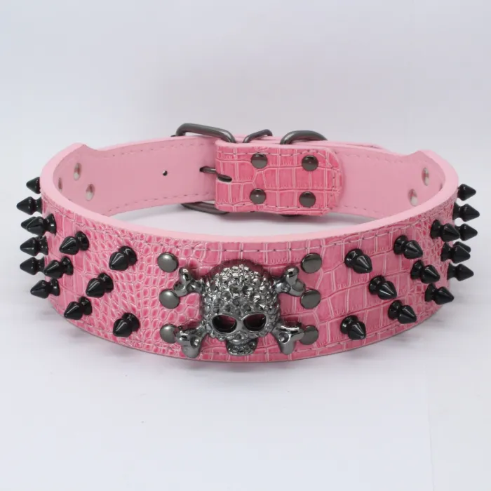 Collier pour chien en simili-cuir à clous