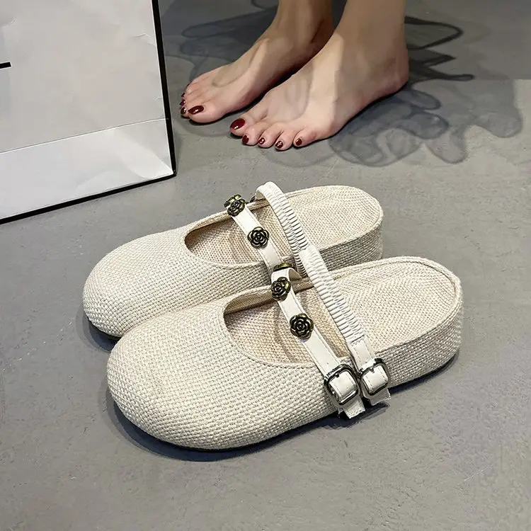 Platform Height-increasing Woven Closed Toe Mules