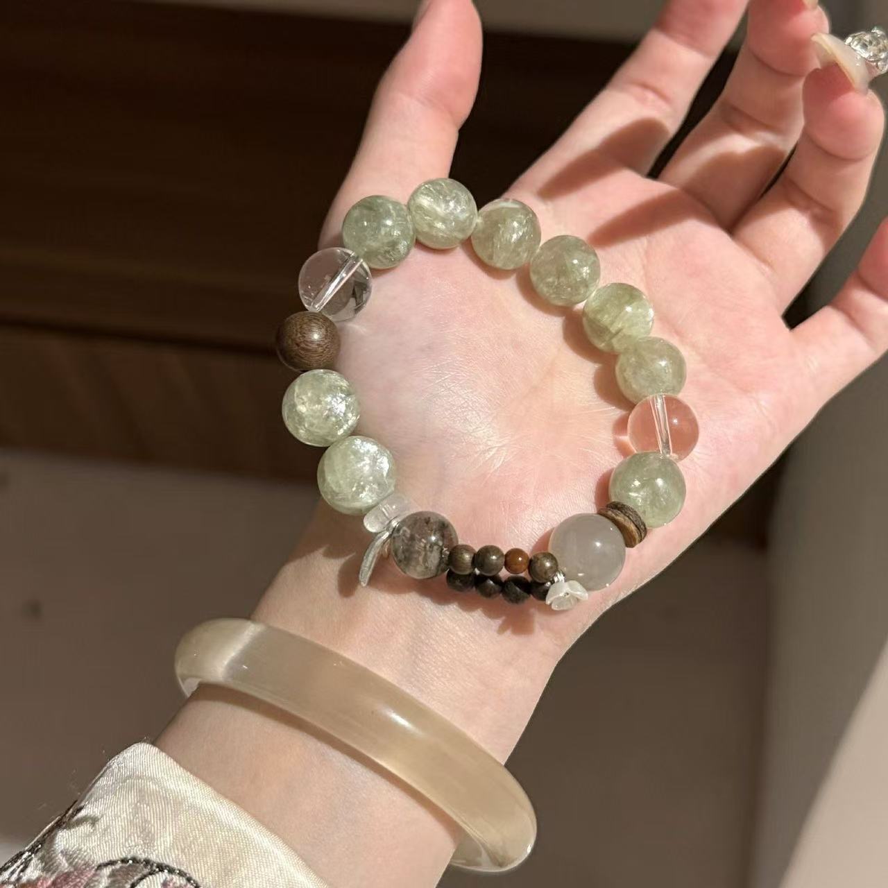 Brățară verde natural Phantom  Clear Quartz Agarwood Bead Round Chain Unisex Wealth Energy Jewelry