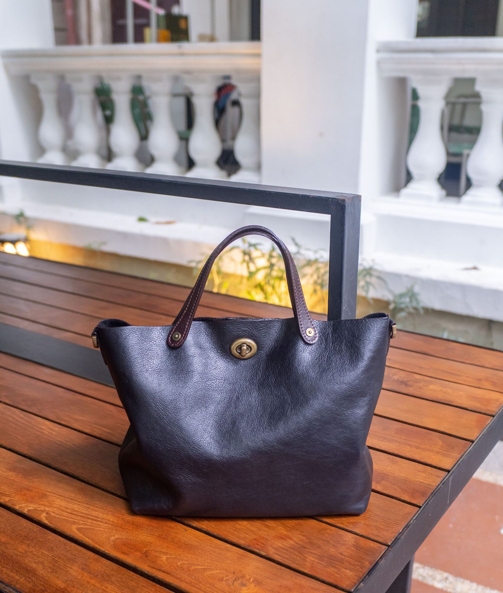 Sac fourre-tout en cuir de vache tanné aux arbres de première couche vintage – Image 2