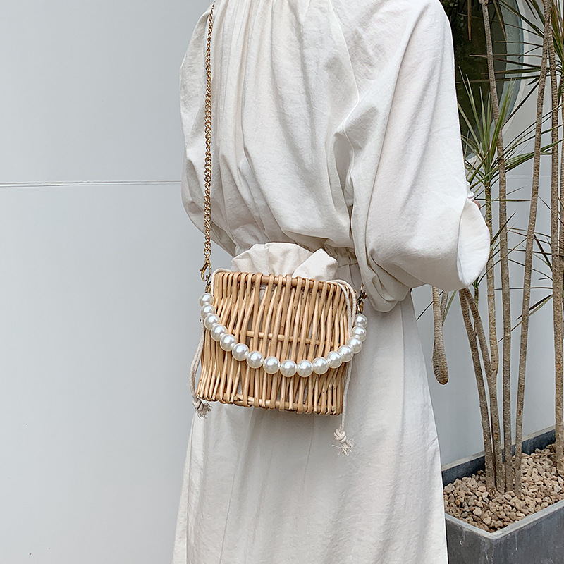 New Style Western Fashion Messenger Handbag All-match Pearl Chain Shoulder Bag